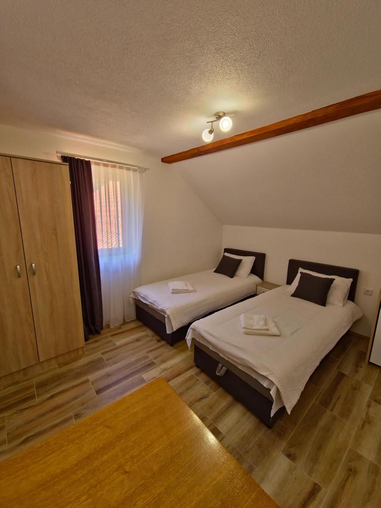 קופאוניק Apartments Tatic מראה חיצוני תמונה