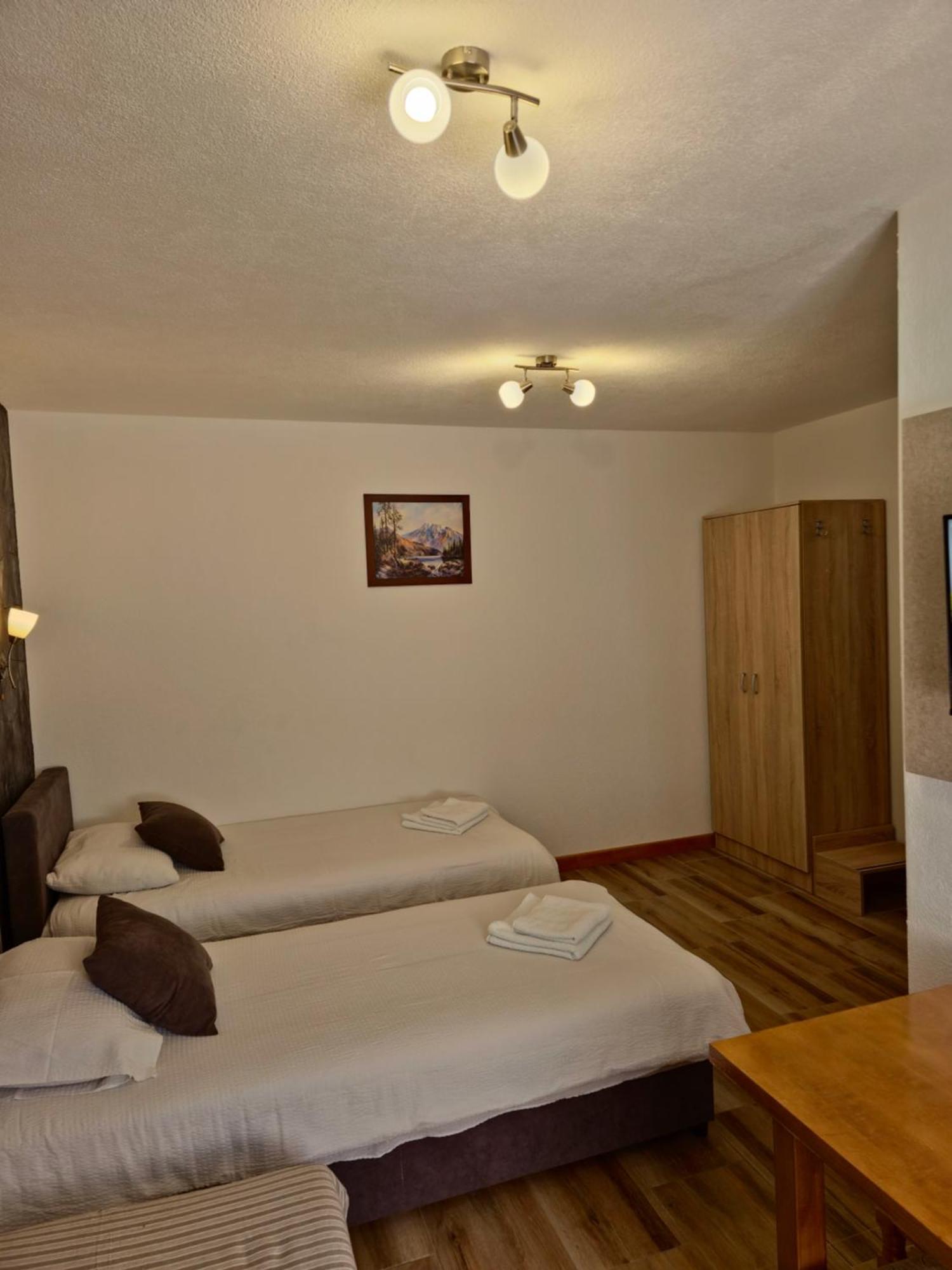 קופאוניק Apartments Tatic מראה חיצוני תמונה