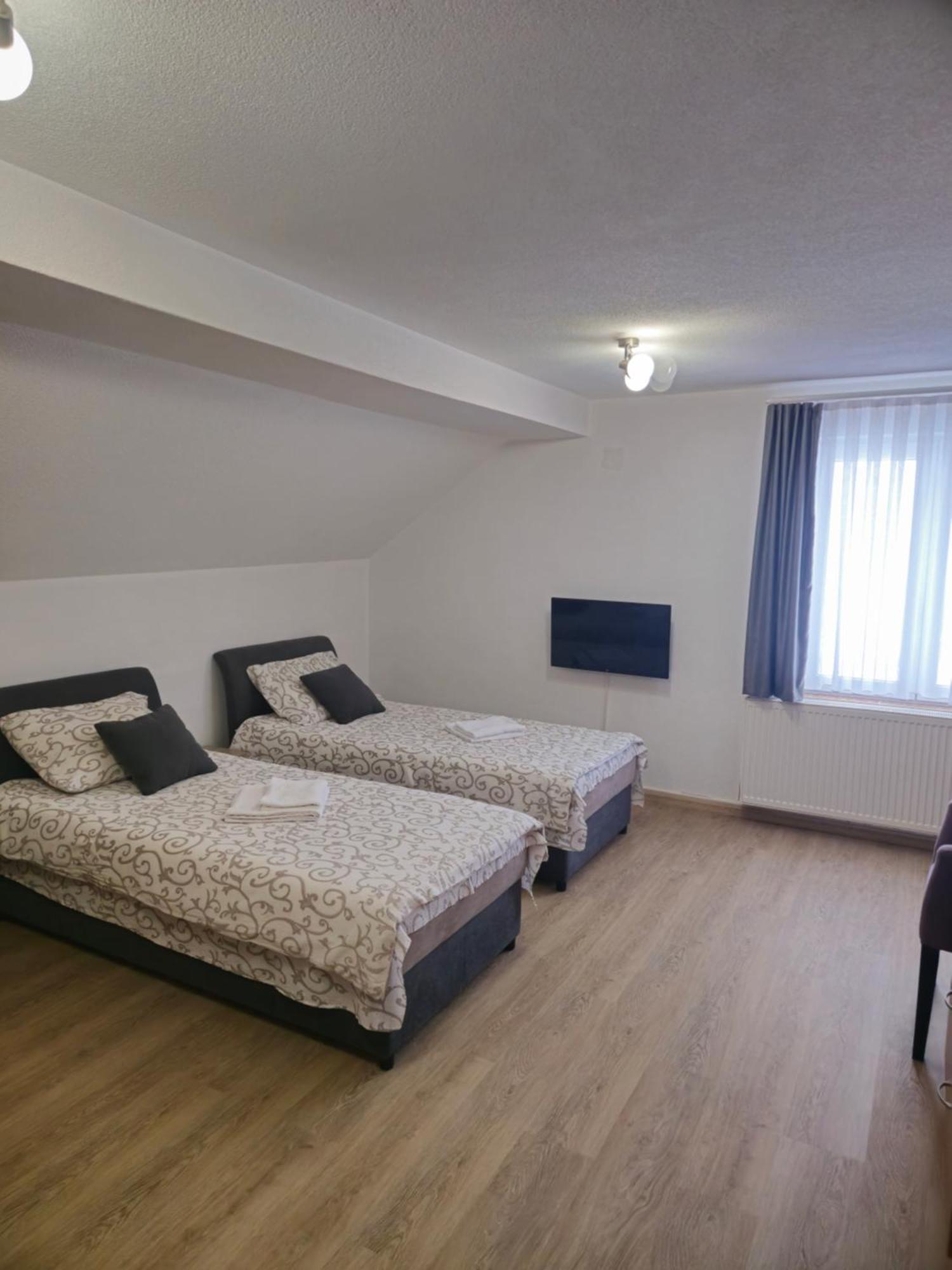 קופאוניק Apartments Tatic מראה חיצוני תמונה