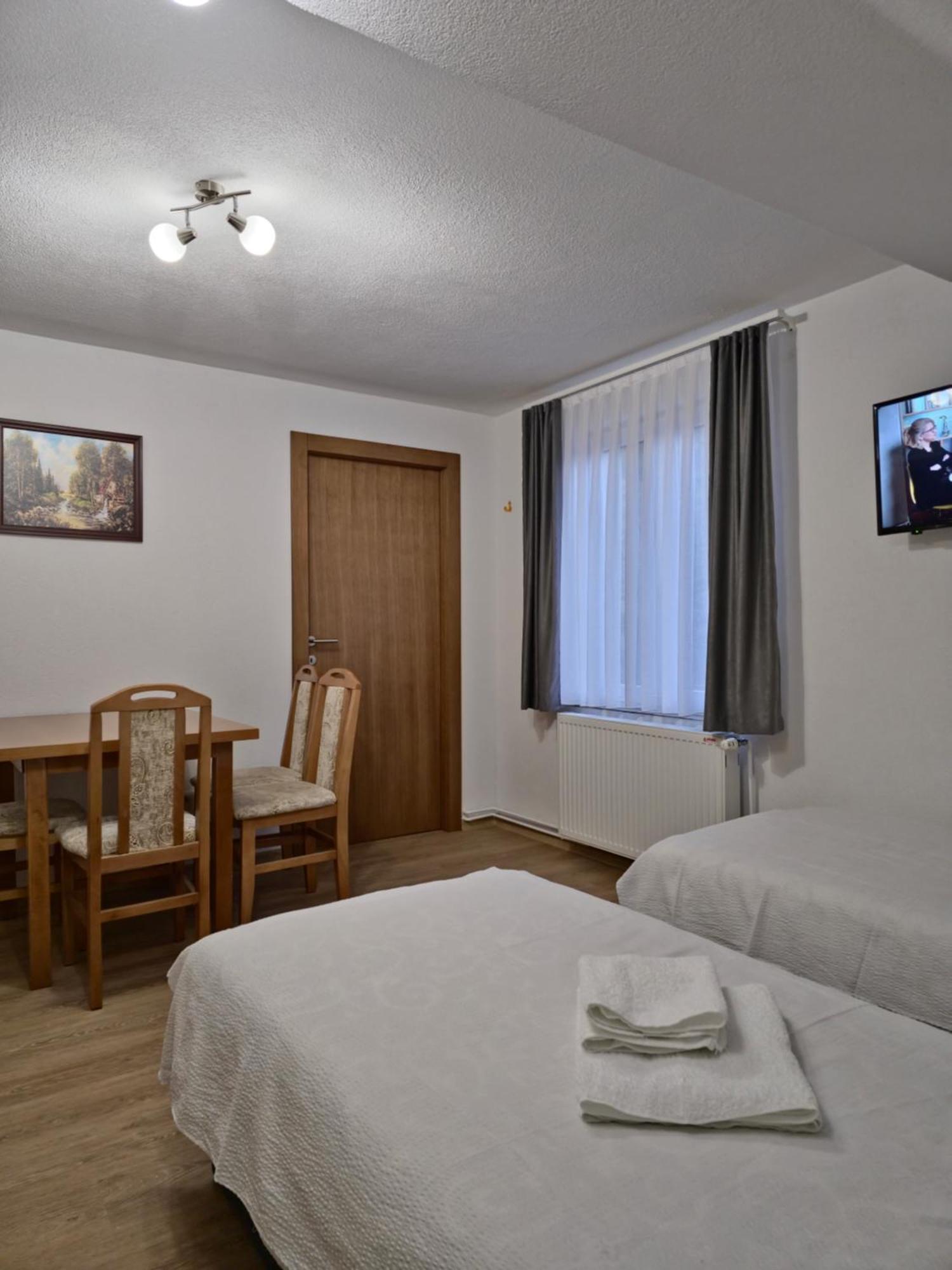 קופאוניק Apartments Tatic מראה חיצוני תמונה